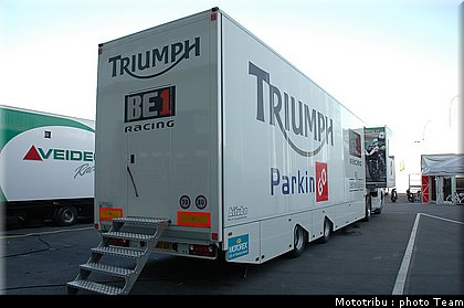 supersport_be1_racing_7_nurburgring_allemagne_2009.jpg