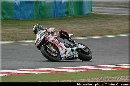 sbk_haslam_1_france_2009.JPG
