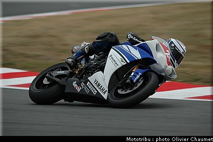stk1000_barrier_1_france_2009.JPG