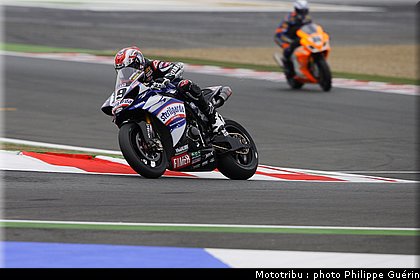 sbk_spies_06.jpg