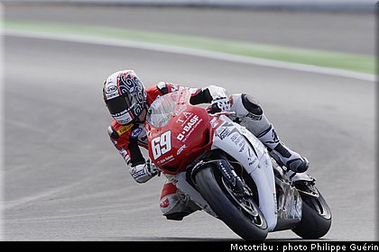 stk1000_kezek_4.jpg