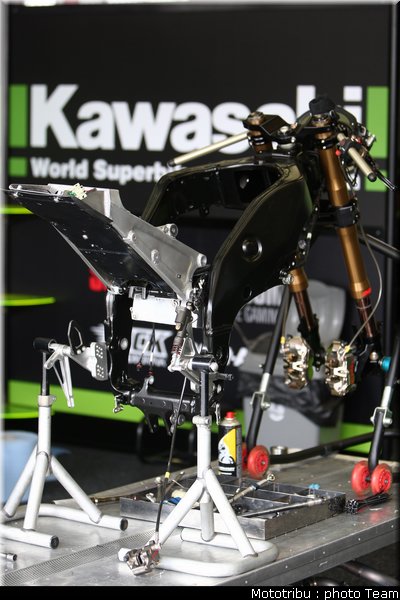 0092_sbk_kawasaki_1_france_2009_0092