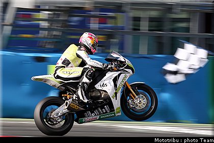 0134_sbk_rea_3_france_2009_0134.jpg
