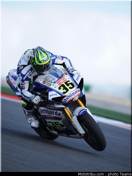 sbk_crutchlow_07_portugal_2010_033