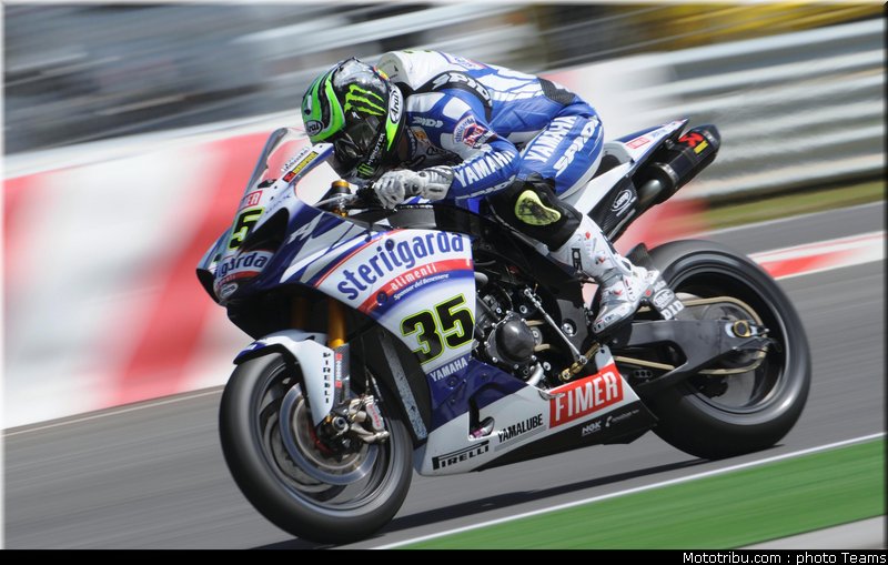 sbk_crutchlow_14_portugal_2010_040