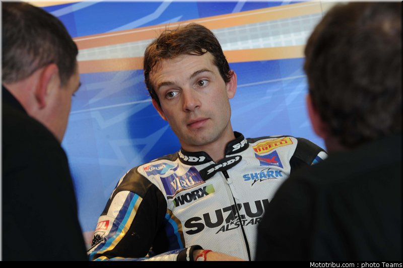 sbk_guintoli_05_portugal_2010_054