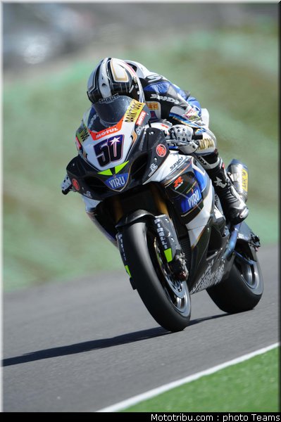 sbk_guintoli_08_portugal_2010_057