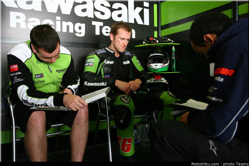 sbk_sykes_11_portugal_2010_125