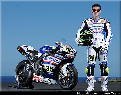sbk_crutchlow_01_portugal_2010_027.jpg