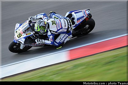 sbk_crutchlow_08_portugal_2010_034.jpg