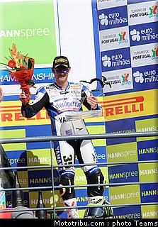 sbk_crutchlow_16_portugal_2010_042.jpg