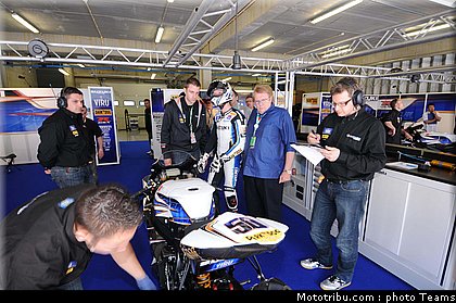 sbk_guintoli_04_portugal_2010_053.JPG