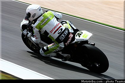 sbk_neukirchner_06_portugal_2010_089.jpg
