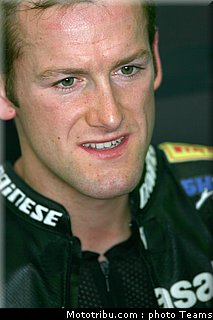 sbk_sykes_10_portugal_2010_124.jpg