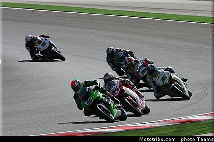 sbk_sykes_13_portugal_2010_127.jpg