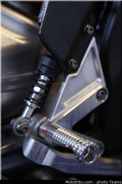 0068_sbk_bmw_7_assen_2010