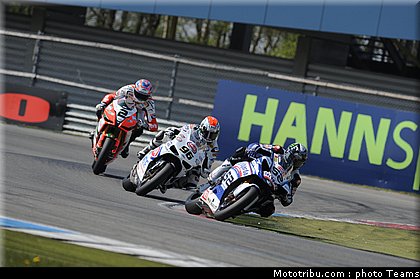 0054_sbk_054_assen_2010.jpg