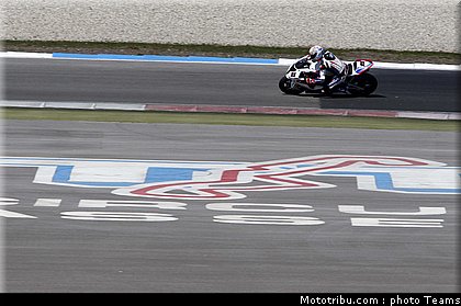 0077_sbk_corser_006_assen_2010.jpg