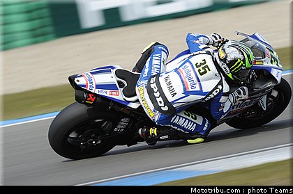 0105_sbk_crutchlow_4_assen_2010.jpg