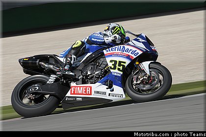 0108_sbk_crutchlow_7_assen_2010.jpg