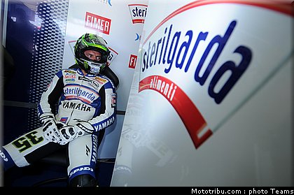 sbk_crutchlow_4_sanmarin_2010.jpg