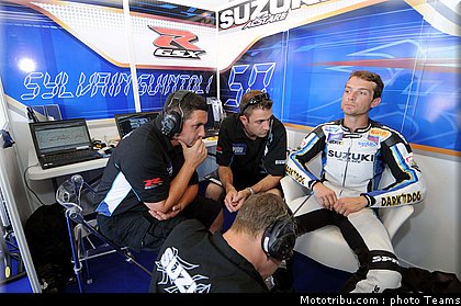 sbk_guintoli_03_sanmarin_2010.jpg
