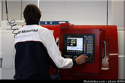 bmw_sbk_team_2010_057.jpg