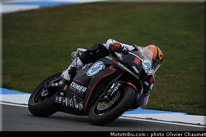 supersport_rea_1_angleterre_donington_2011.jpg
