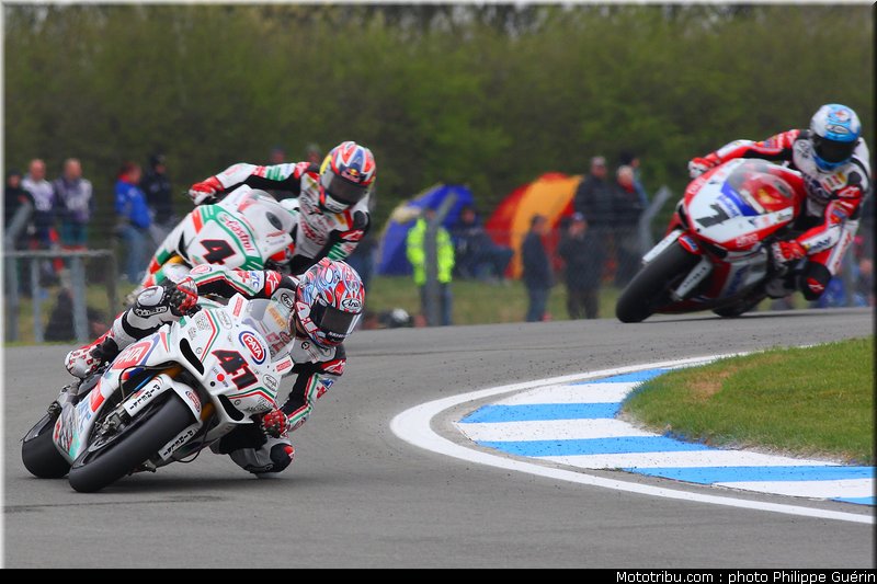 sbk_019_angleterre_donington_2011