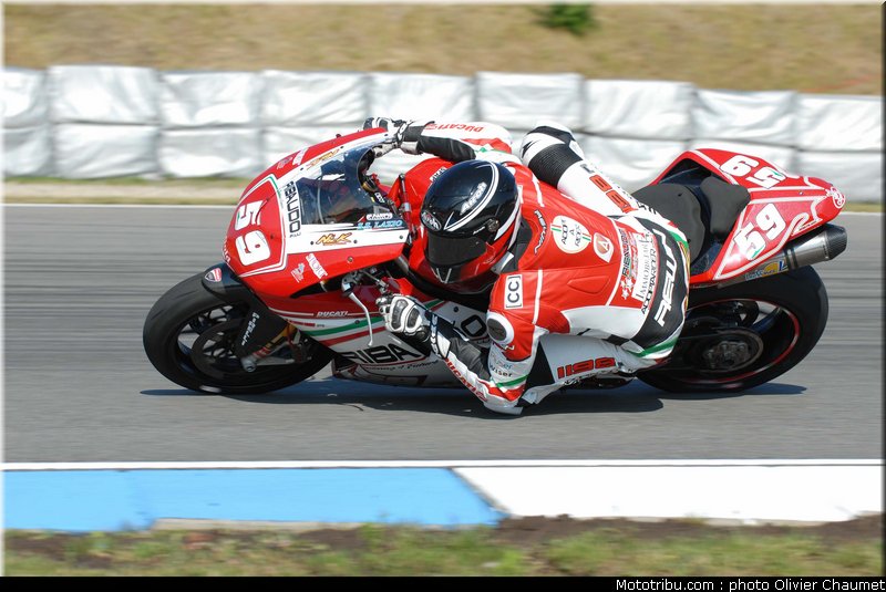 1000stk_canepa_002_republique_tcheque_brno_2011