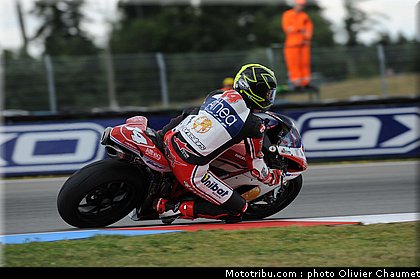 1000stk_baroni_003_republique_tcheque_brno_2011.jpg