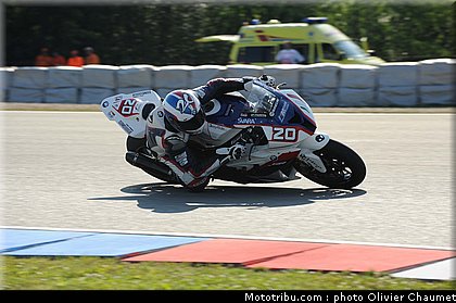 1000stk_barrier_010_republique_tcheque_brno_2011.jpg