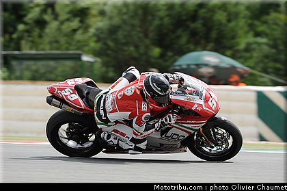 1000stk_canepa_005_republique_tcheque_brno_2011.jpg