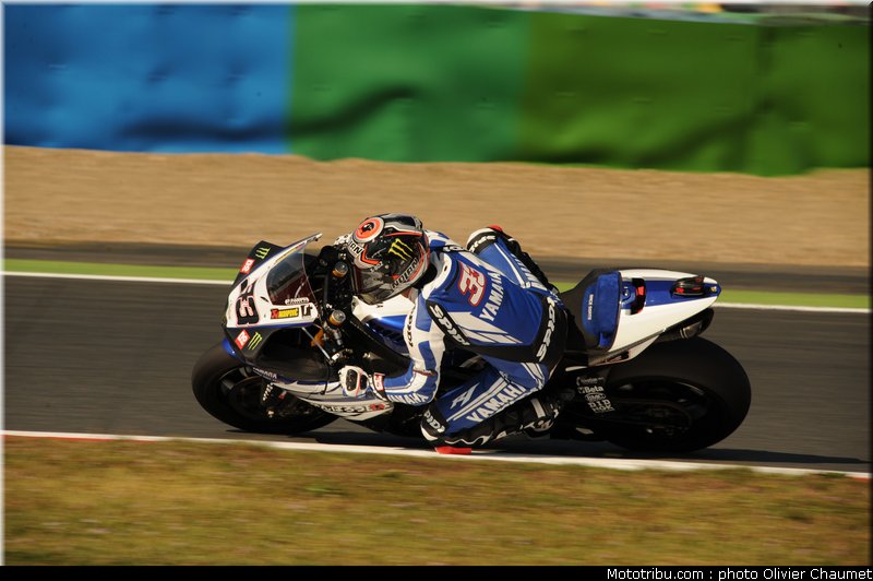sbk_melandri_010_france_magny_cours_2011