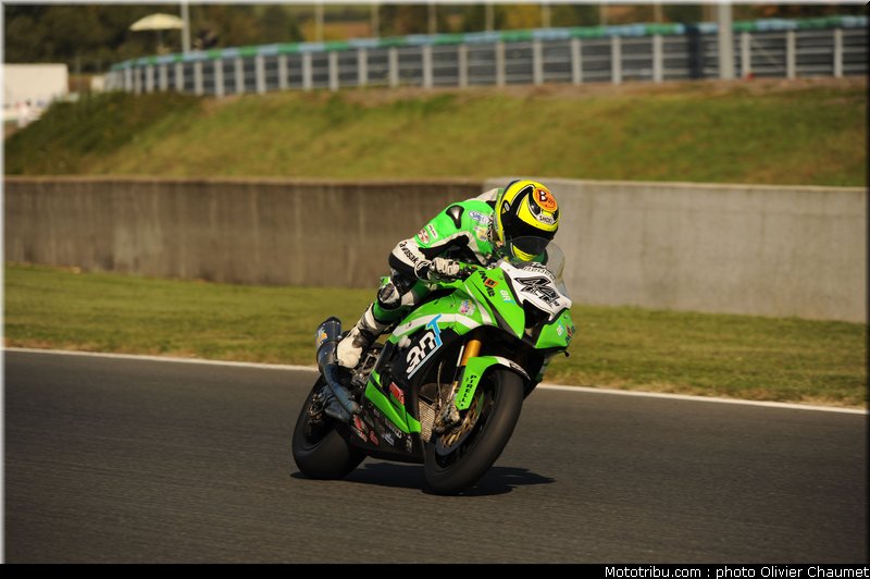 sbk_rolfo_006_france_magny_cours_2011