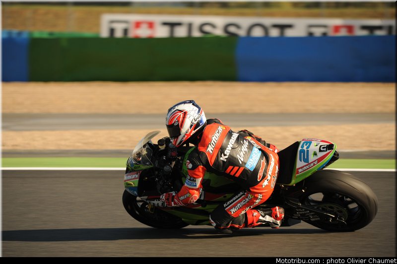 supersport_parkes_002_france_magny_cours_2011