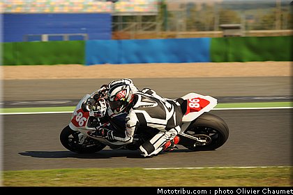 1000stk_beaton_007_france_magny_cours_2011.jpg