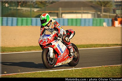 1000stk_giugliano_003_france_magny_cours_2011.jpg
