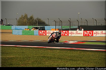 1000stk_petrucci_005_france_magny_cours_2011.jpg