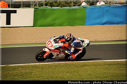 1000stk_petrucci_006_france_magny_cours_2011.jpg