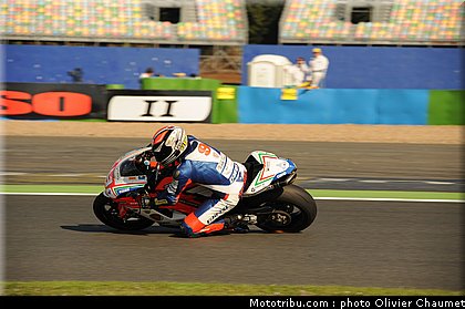 1000stk_petrucci_008_france_magny_cours_2011.jpg