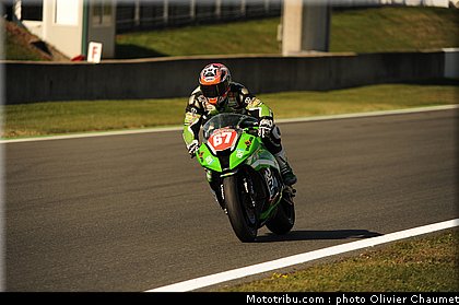 1000stk_staring_002_france_magny_cours_2011.jpg