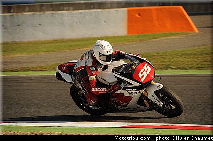 1000stk_svitok_003_france_magny_cours_2011.jpg