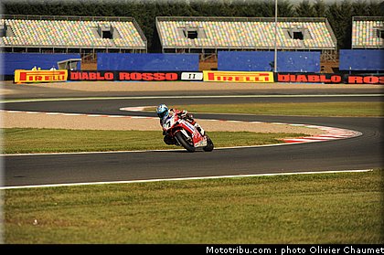 sbk_checa_001_france_magny_cours_2011.jpg