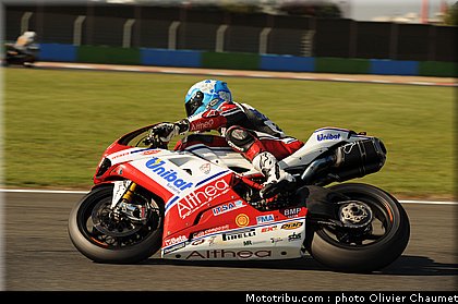 sbk_checa_002_france_magny_cours_2011.jpg