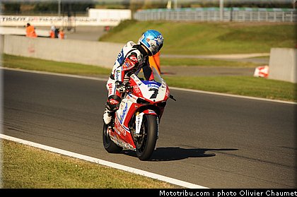 sbk_checa_009_france_magny_cours_2011.jpg