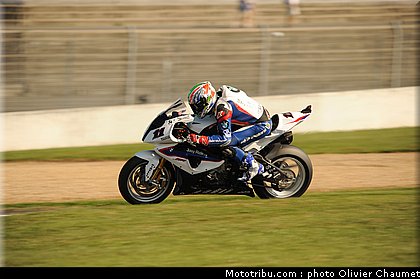 sbk_corser_003_france_magny_cours_2011.jpg
