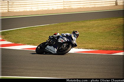 sbk_melandri_004_france_magny_cours_2011.jpg
