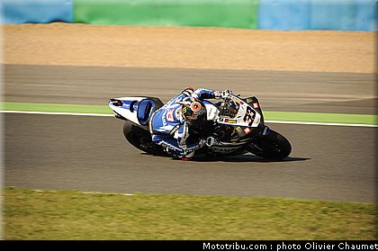 sbk_melandri_005_france_magny_cours_2011.jpg
