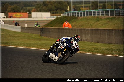 sbk_melandri_006_france_magny_cours_2011.jpg